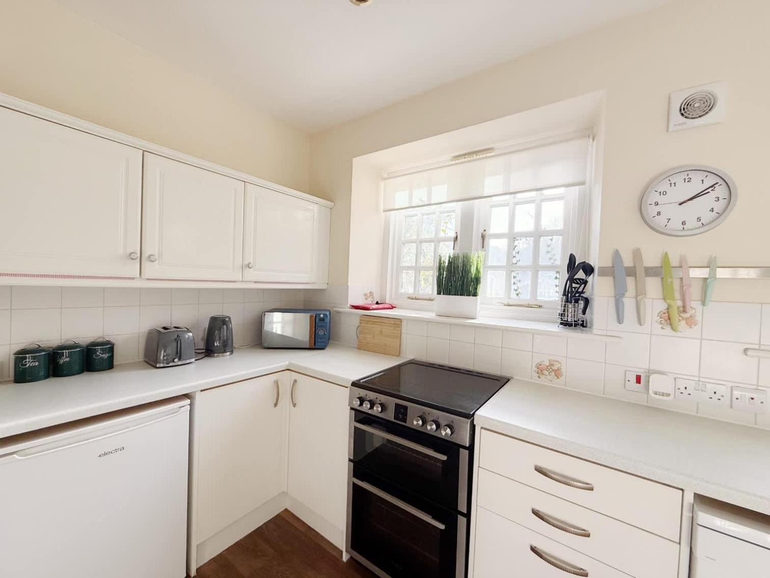 Cosy 1-Bedroom Cottage Next To Combe Lodge Venue Blagdon Exterior photo